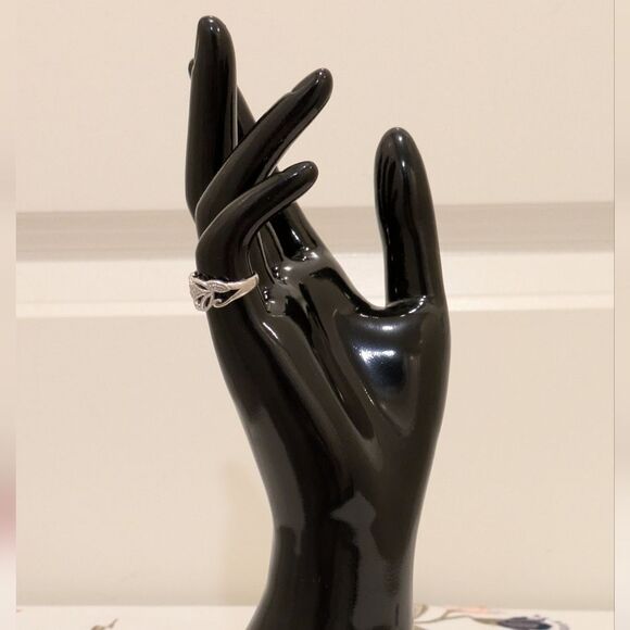 RJ Graziano Size 6 925 Sterling Silver Cutout Leaf Evil Eye Pattern Ring - Picture 3 of 7